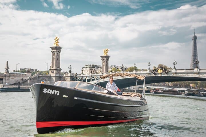 Private Seine Cruise from the Louvre — Champagne & Monument Views