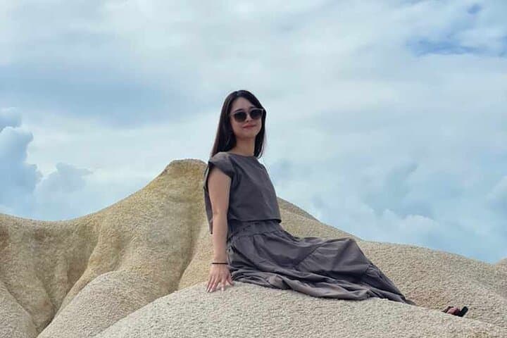 Private Blue Lake and Sand Dunes Tour in Bintan — Lagoi Photo & Nature Excursion