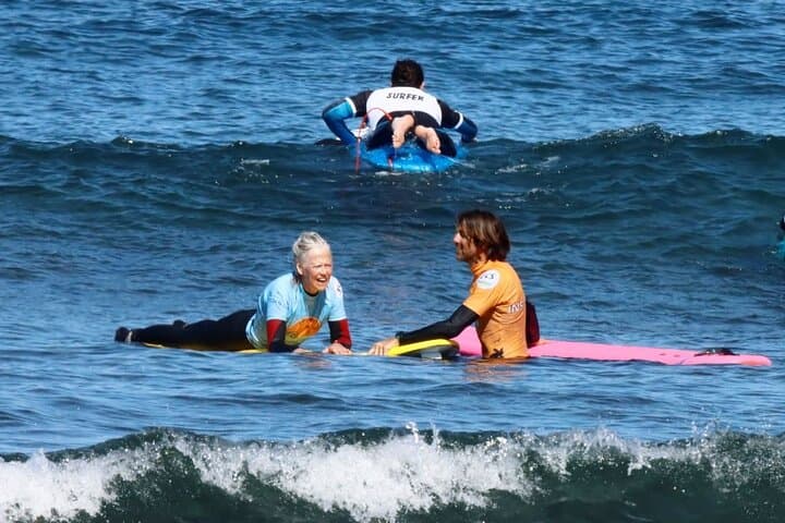 Private Surf Lessons in Playa de las Américas: 2-Hour Beginner Surfing with Gear & Insurance