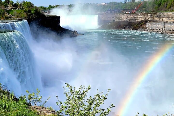 Historic Walking Tour of Niagara Falls State Park - Private 90-Minute Guide photo 4