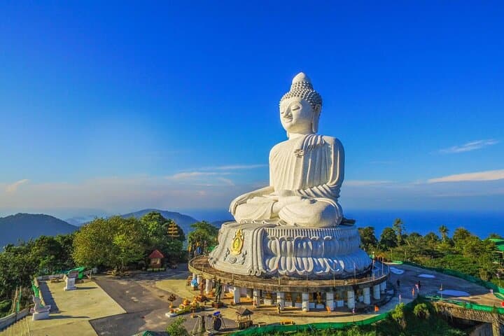 Phuket Top 3 Package: Phi Phi Speedboat, Big Buddha Tour & Private Airport Transfers