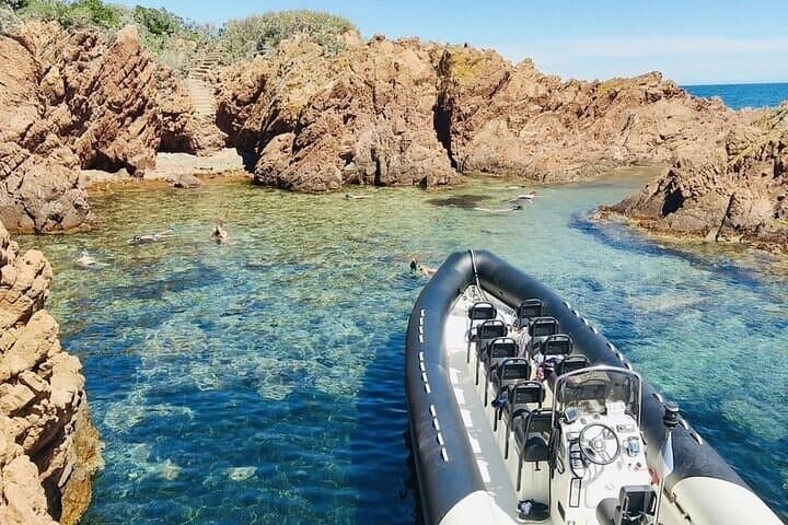 Saint-Raphaël Private Boat Tour: Explore the Îles de Lérins & Esterel Coast photo 2