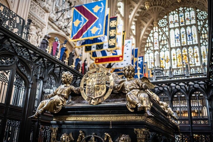 Guided Westminster Walking Tour with Westminster Abbey Entry — 5-Hour London Sightseeing Walk photo 5