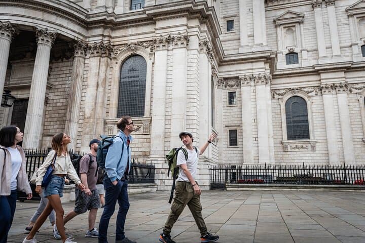 royal-walk-westminster-to-st-pauls-cathedral-tour-london photo 4