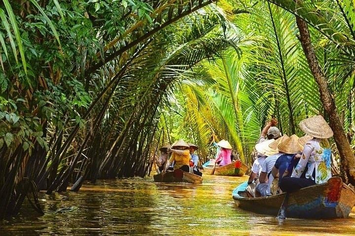 Cai Rang Floating Market & Con Son Day Tour — Can Tho River Breakfast and Island Life photo 1