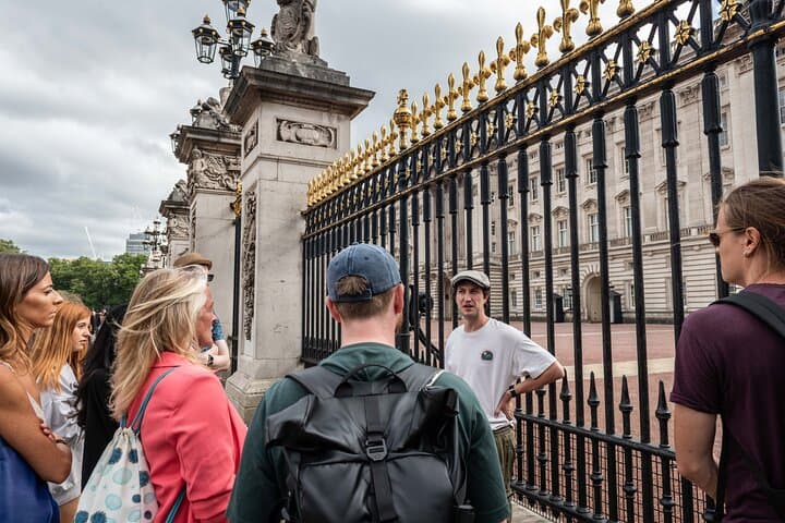 Westminster Walking: Palaces, Parliament & London's Iconic Sights in 3 Hours photo 3