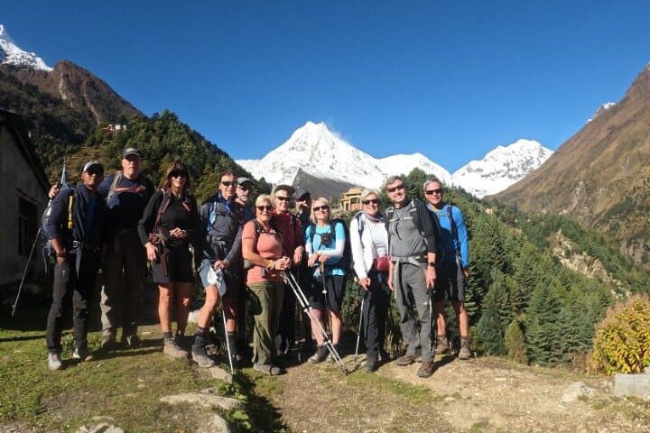 Manaslu Circuit Trek: 16-Day Private Route from Kathmandu — Route, Altitude & Tips