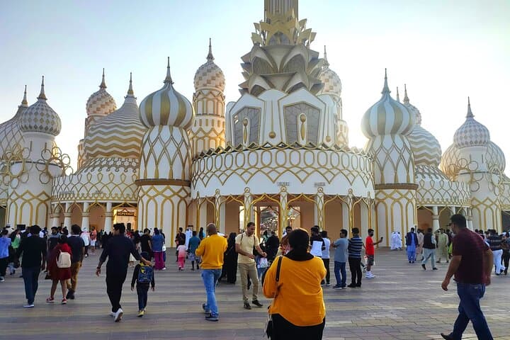 Dubai Miracle Garden and Global Village: Floral Marvels and Global Flavors in One Day photo 2