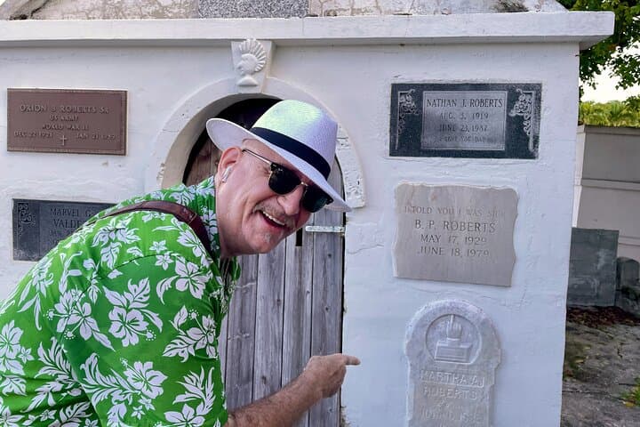 Self-Guided Key West Cemetery Walking Tour: History, Highlights & Practical Tips photo 4