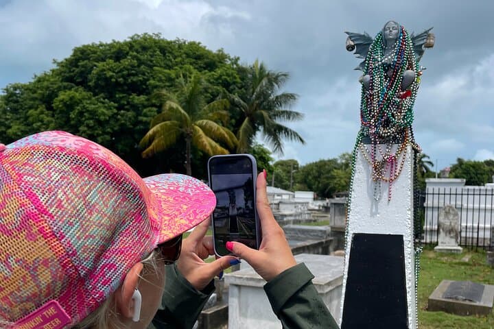 Self-Guided Key West Cemetery Walking Tour: History, Highlights & Practical Tips photo 3