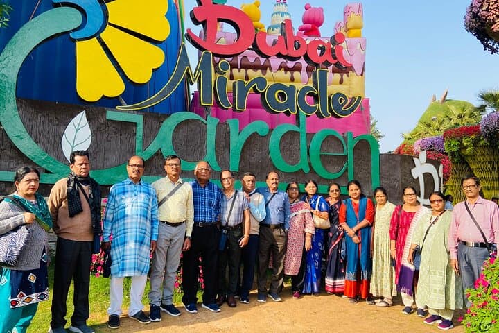 Dubai Miracle Garden: Skip-the-Line Tickets with Hotel Transfers photo 2