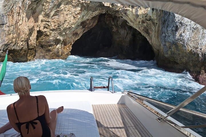 Sorrento to Positano Private Boat Tour — Amalfi Coast Highlights & Hidden Coves photo 4