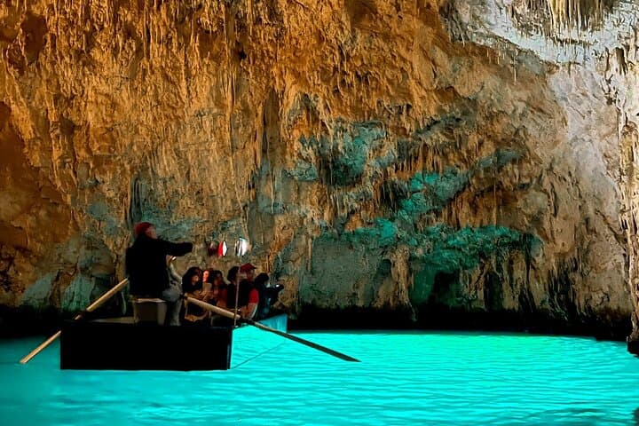 Sea Grottoes of the Amalfi Coast: Private Boat Tour & Swimming Excursion