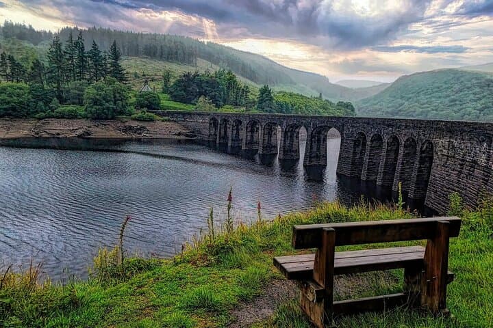 Wales Road Trip Playbook: Cardiff to Brecon Beacons and Snowdonia Self-Guided Itinerary