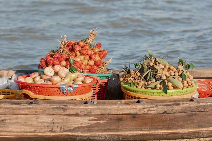 Cai Rang Morning Cruise: Can Tho Floating Market & Fruit Garden Tour photo 1