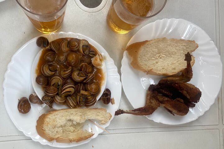 Seville tapas by bicycle — 3 bars, 3 tapas, 3 drinks in Triana photo 2