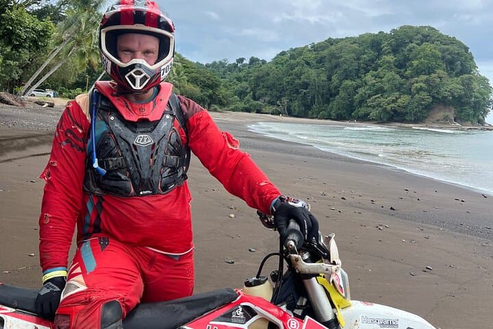 Jaco Dirt Bike Tour: 62km Coastal and Mountain Loop with Waterfalls photo 1