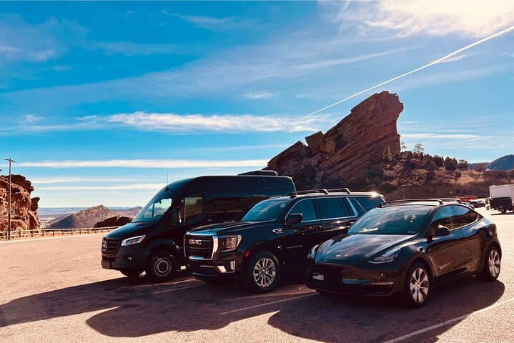 Private Red Rocks Shuttle: Stress-Free Roundtrip Transport to Red Rocks Amphitheatre photo 1