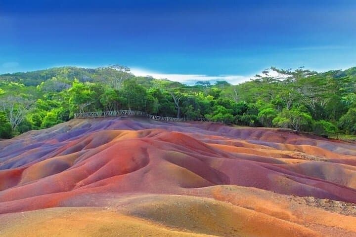 Private Southwest Day Tour — Chamarel Seven Coloured Earth, Chamarel Waterfall & Trou aux Cerfs photo 5