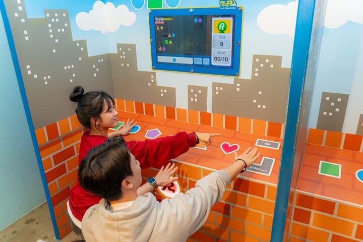 Busan Running Man Experience Center: Interactive Game Ticket & Visitor Guide photo 5