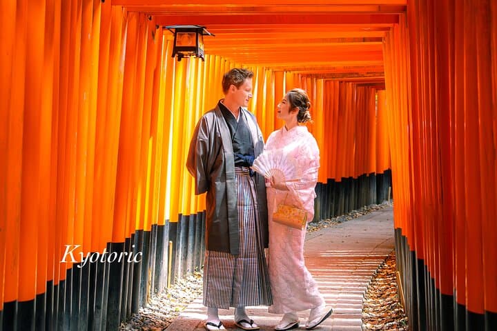 Capture Kyoto: Guided Photo Session Through Historic Streets and Shrines