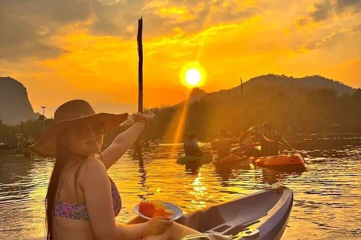 Klong Rood Mirror Lake Kayaking — Half-Day Kayak, Swim & Pineapple Farm Tour in Krabi