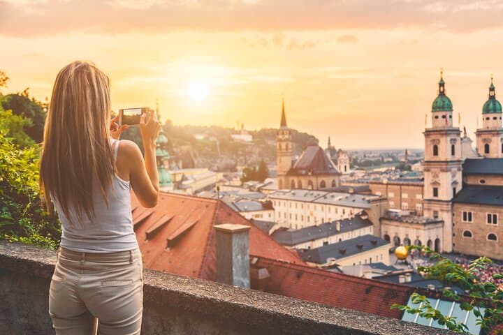 Prague to Salzburg Private Transfer with 3-Hour Cesky Krumlov Stop photo 5