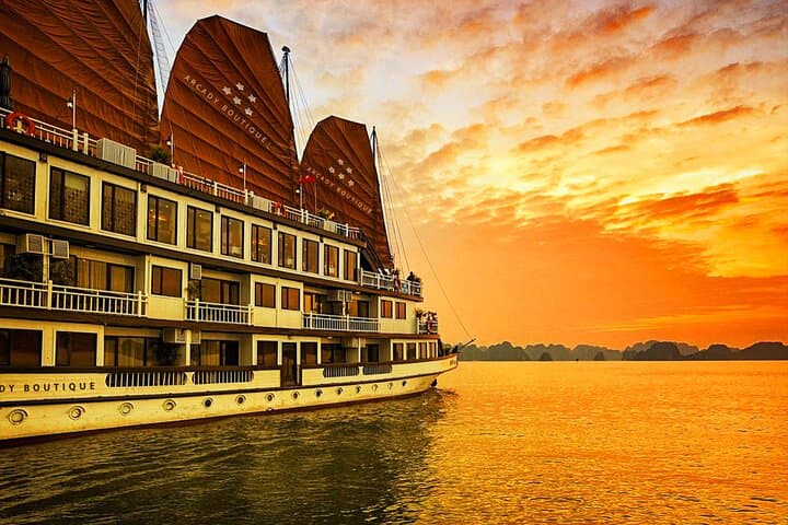 Halong Bay 3-Day Boutique Cruise: Kayaking, Caves & Lan Ha Bay photo 4