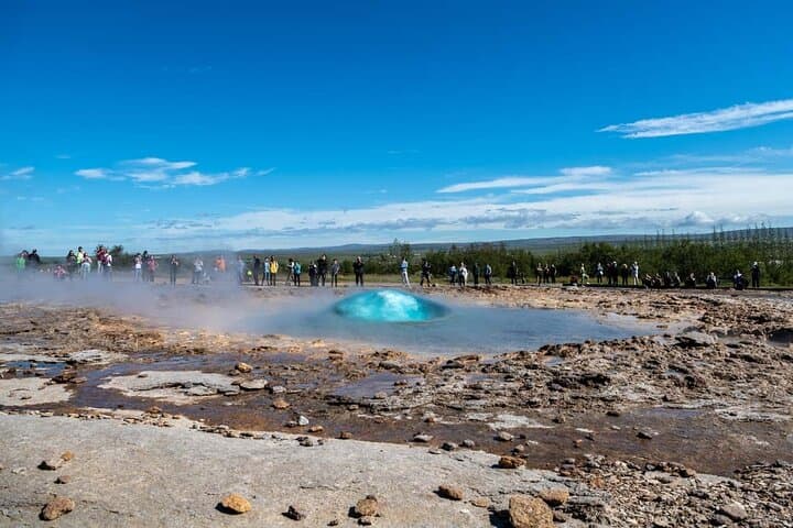 7-Day Iceland Ring Road and Snaefellsnes Tour — Waterfalls, Glaciers & Geothermal Baths photo 4