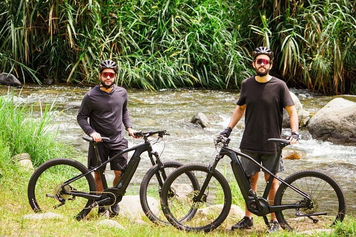 Electric Bike Rentals in Boquete: Explore Cloud-Forest Roads & Coffee Trails photo 2
