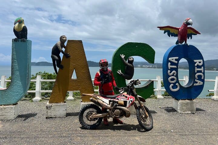 Jaco Dirt Bike Tour: 62km Coastal and Mountain Loop with Waterfalls photo 4