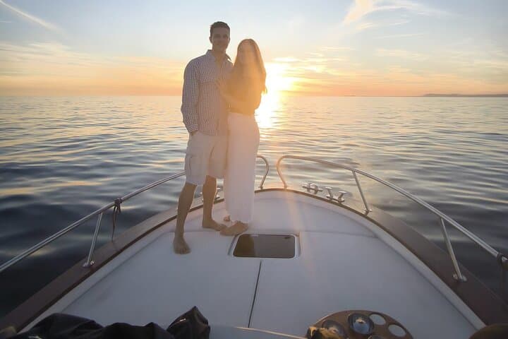 Sorrento Sunset Small-Group Boat Tour: Swim, Views & Coastal Secrets photo 2