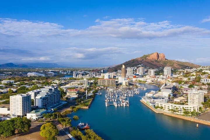 Townsville City Tour — Castle Hill Views, Kissing Point Fort & Strand Lunch