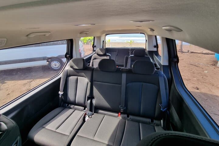 Private Transfer from SJO to Manuel Antonio — 3-Hour Door-to-Door Ride with Crocodile Bridge Stop photo 4