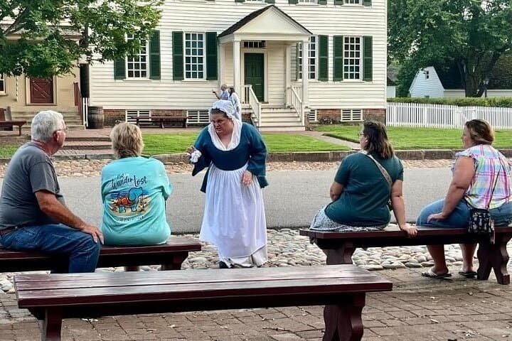 Williamsburg Dark History Walking Tour: Murder, Mayhem & Scandal (1-Hour) photo 6