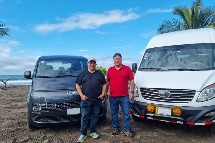 Private Transfer from SJO to Manuel Antonio with Crocodile Bridge Stop photo 3