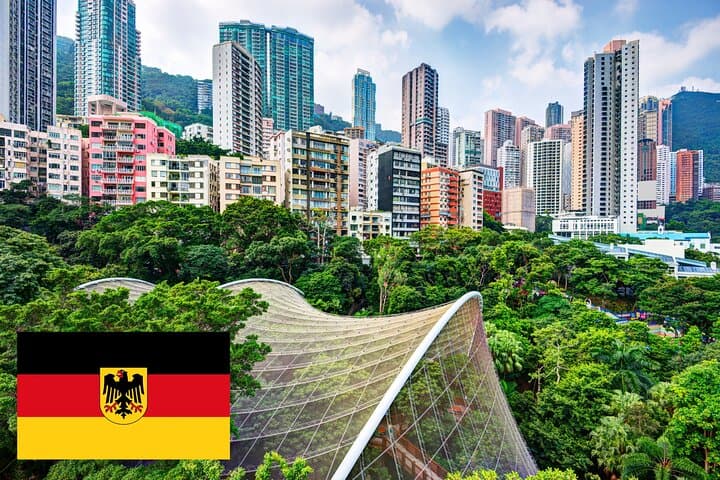 Private 6-Hour Kowloon & Hong Kong Guided Tour — Food, History and Peak Tram Experience photo 1