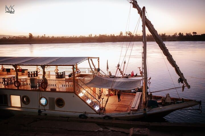 Luxor to Aswan Nile Cruise: 5-Day Dahabiya Voyage on Gentle Breeze