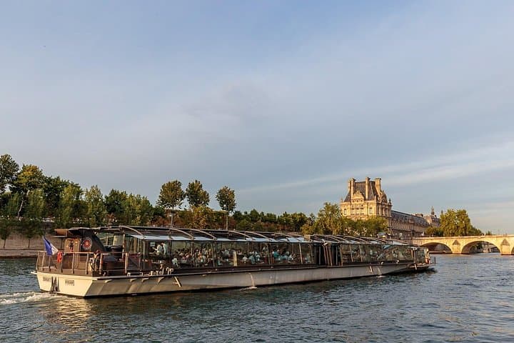Six-Hour Paris Highlights: Seine Cruise, Crazy Horse & Iconic Sights photo 4