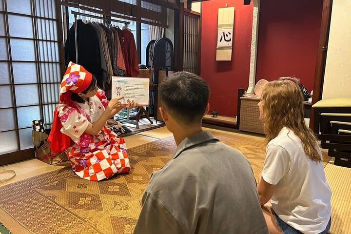 Learn Tamasudare: Hands-On Bamboo Performance Workshop in Kyoto photo 4