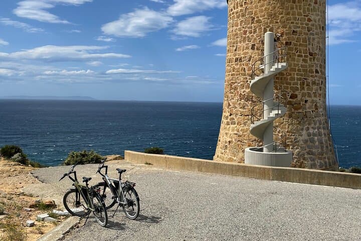 Ride the Strait: E‑Bike the Tarifa Coast & Baelo Claudia Ruins photo 4