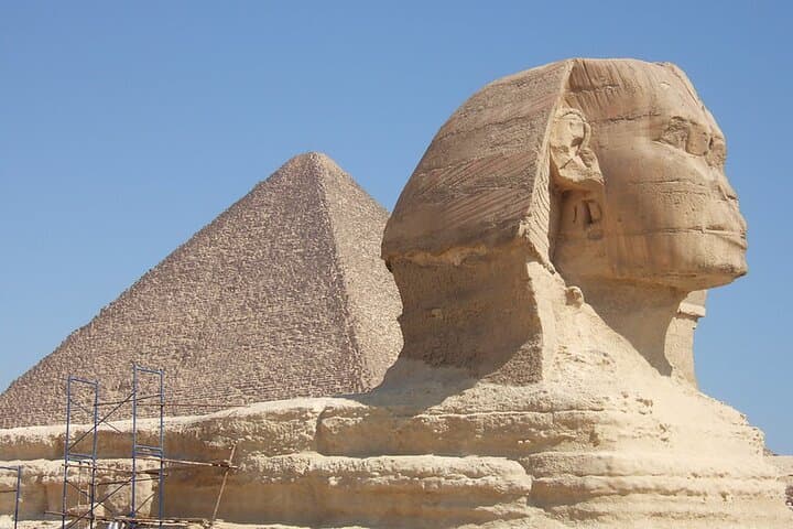 8-Day Jordan Highlights: Petra, Wadi Rum & Dead Sea Private Tour photo 3