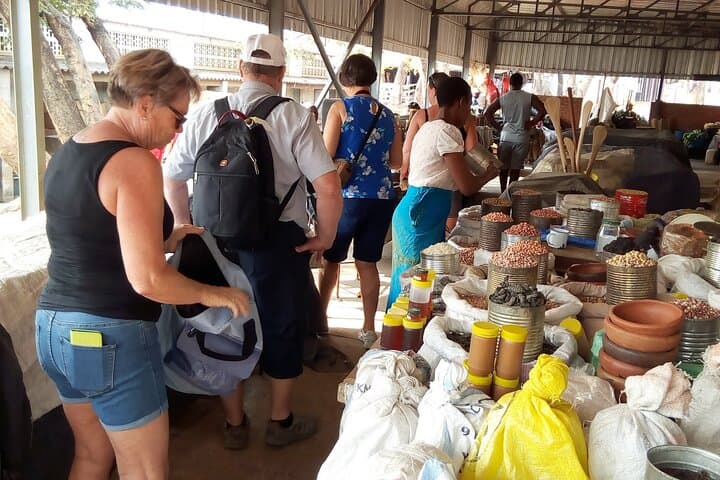Victoria Falls Biking Tour — Sunset Ride Along the Zambezi & Township Loop photo 5