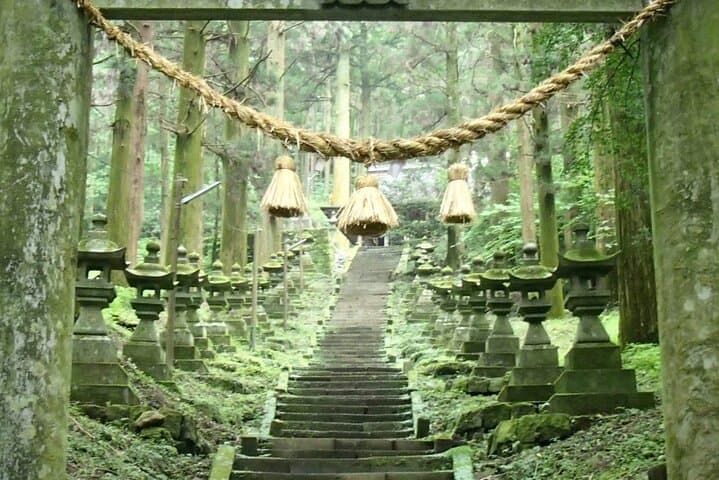 Takachiho Gorge Day Tour: Kamishikimi Shrine, Amano Iwato & Boat Ride photo 5