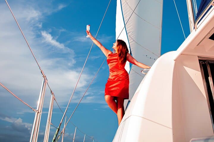 Cancun Luxury Sunset Sailing Cruise: Catamaran, Open Bar & Light Dinner photo 5