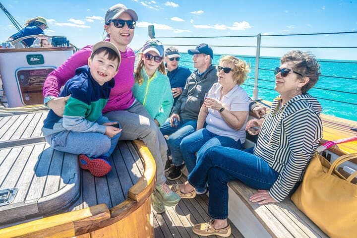 Sail Key West Aboard Schooner America 2.0: 90-Minute Coastal Cruise with Drinks photo 1
