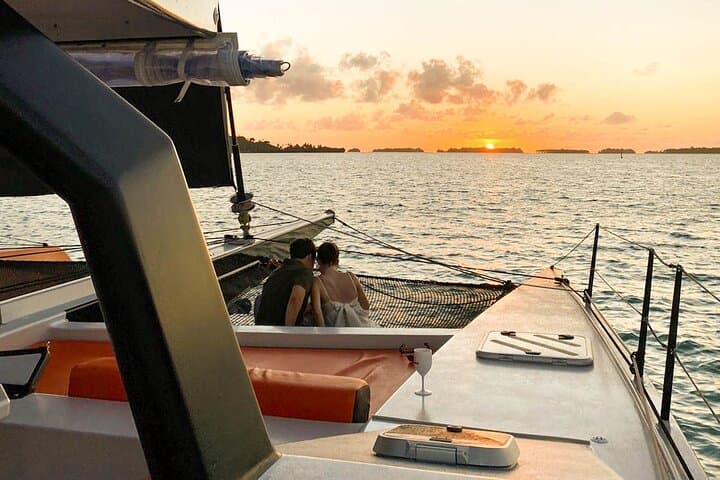 Bora Bora Sunset Catamaran: Private Luxury Sunset Cruise on a 46-ft Catamaran
