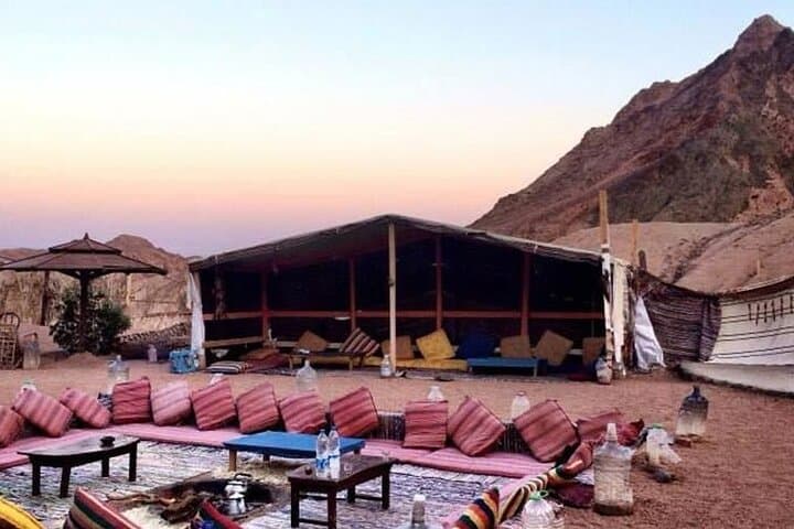 Hurghada Desert Jeep Stargazing & Bedouin Dinner: Sunset, Camels, and the Milky Way