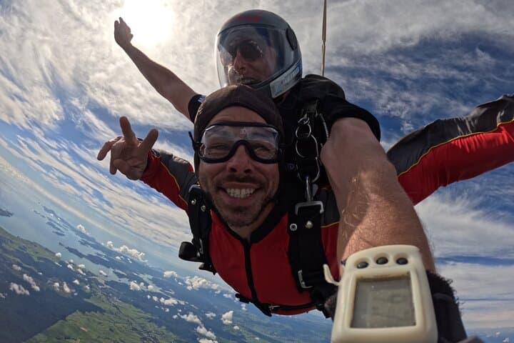 Bay of Islands 12,000ft Skydive — 40 Seconds of Freefall Over 144 Islands photo 3