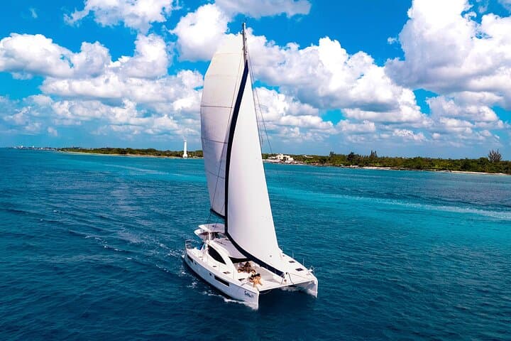Luxury Cozumel Catamaran: Sailing, Snorkeling & Open-Bar Lunch